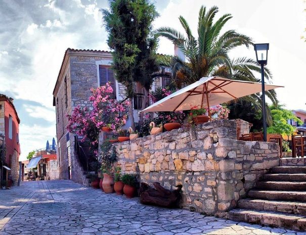 afytos-central-square