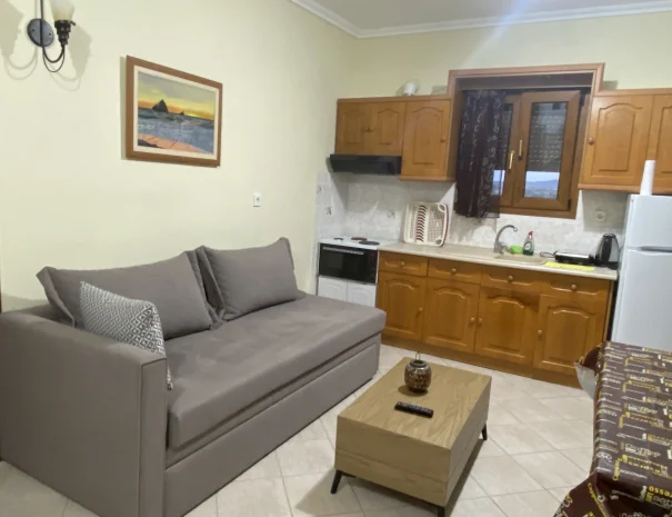 one bedroom appartment KITCHEN
